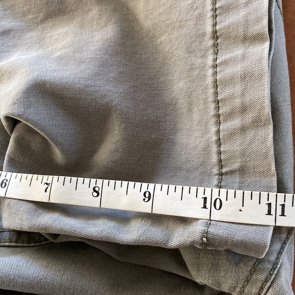 No Boundaries Bermuda Cargo shorts size 9 - Picture 7 of 10